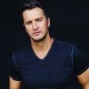 Luke Bryan’s “Move” Makes History as 5th Single on “Kill the Lights” Album to Reach No. 1